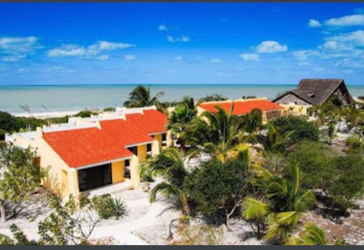 Two Bedroom Beachfront Villa 塞莱斯通 外观 照片