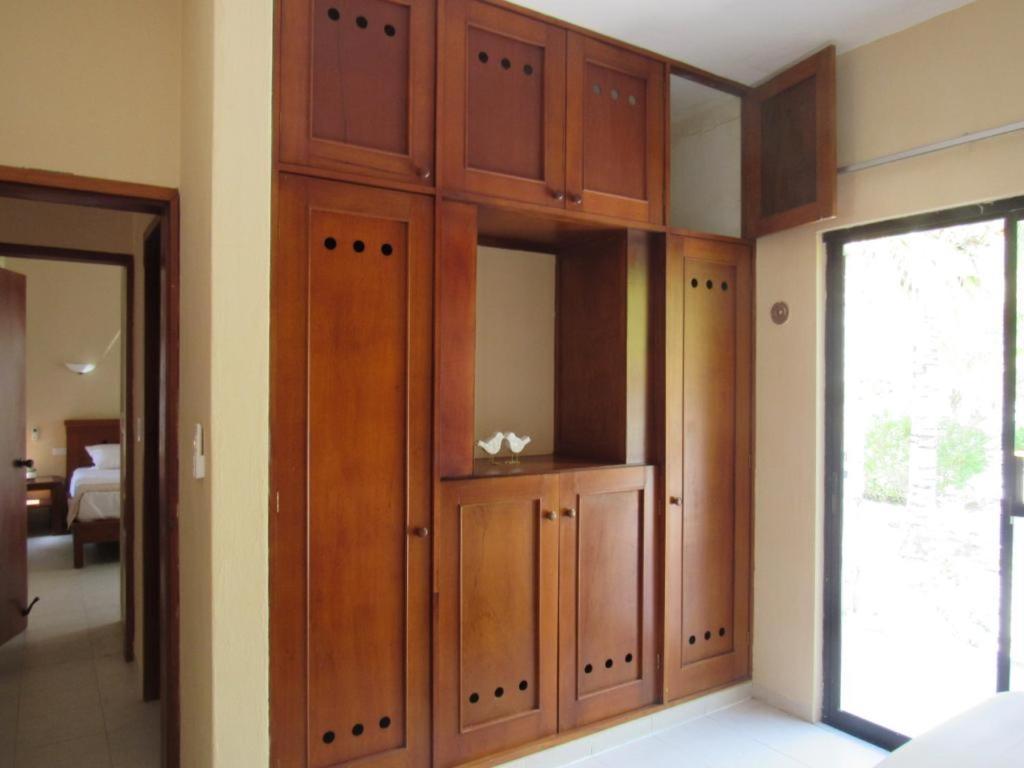 Two Bedroom Beachfront Villa 塞莱斯通 外观 照片