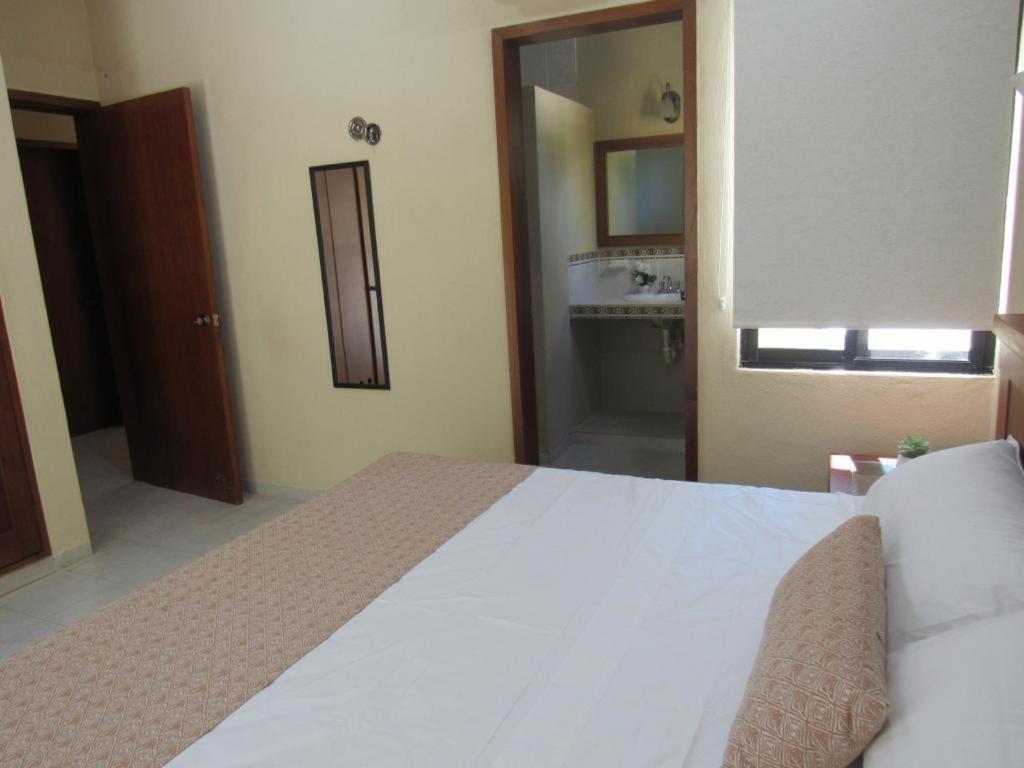 Two Bedroom Beachfront Villa 塞莱斯通 外观 照片